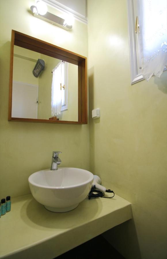 Villa With View Of Agios Ioannis And Pool With Jacuzzi Buitenkant foto